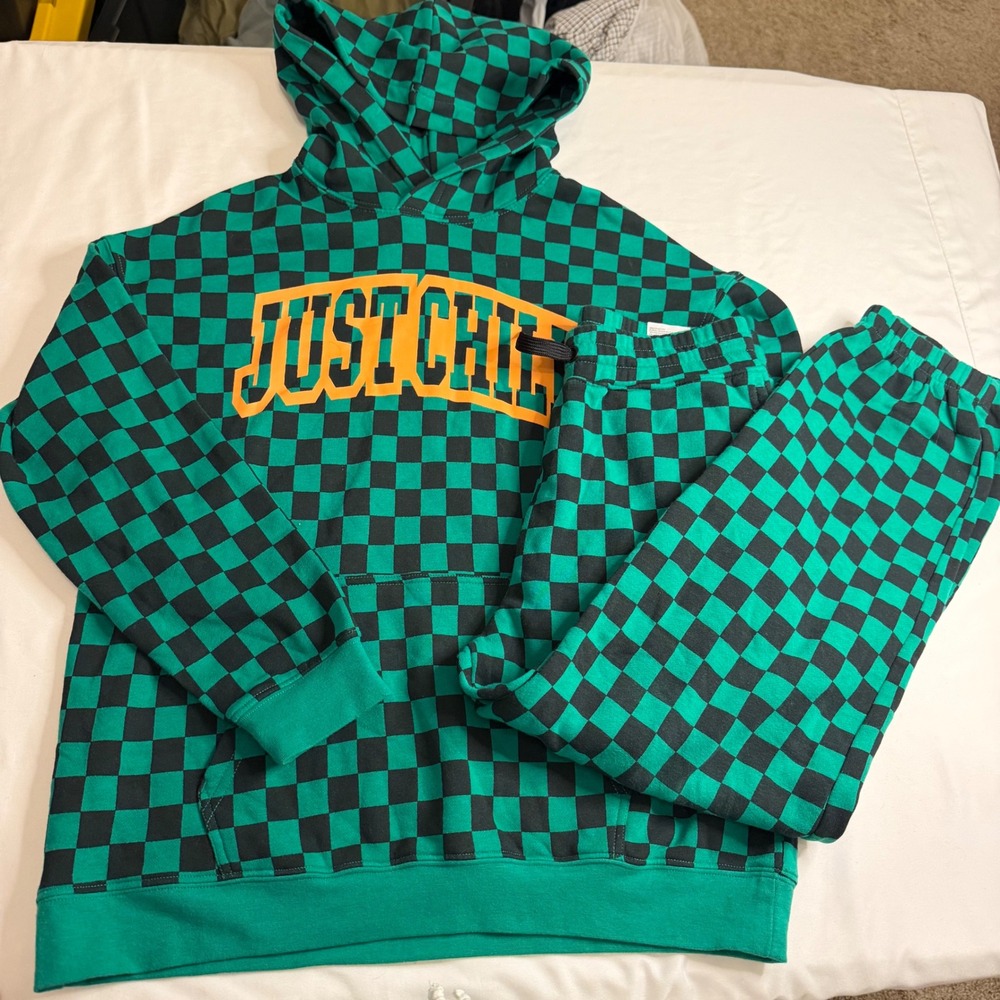 HM Boys Green Black Checkered Just Chill Hoodie and Joggers Set Size 8/10